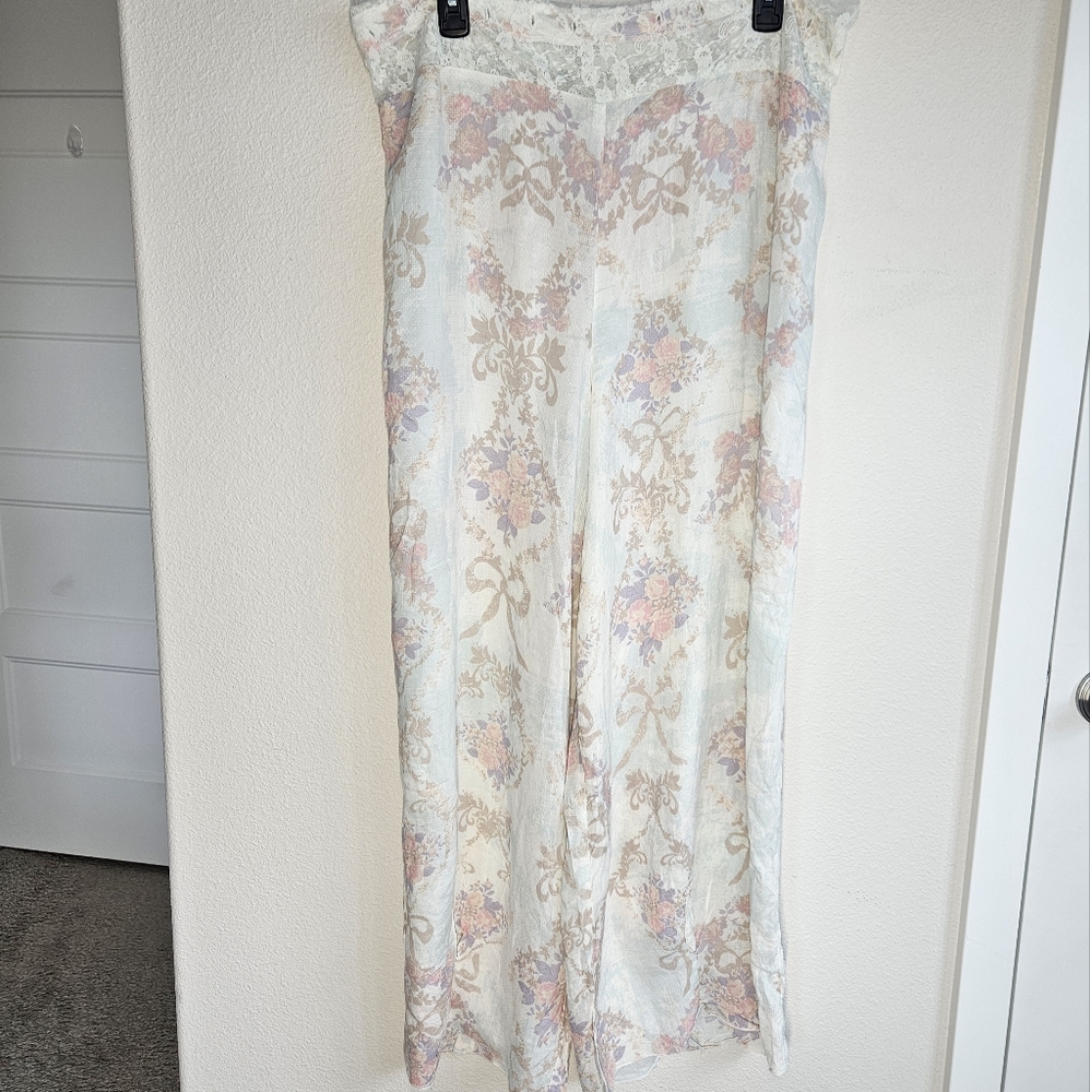 FP Intimately‎ Let it Be Lounge Pants Pastel Floral Wide Leg, Size Medium